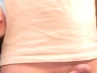 Beautiful Woman Doing Super Amateur Handjob