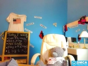 j_capuletti secret clip on 07/10/15 10:19 from Chaturbate