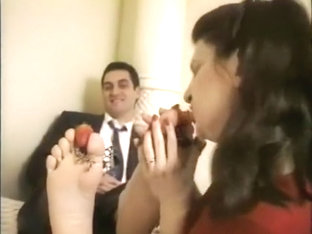 Underft - Food feeding - Part 1