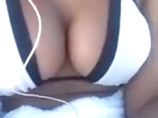 Perfect Beach Body On Periscope