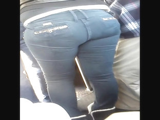 Que Nalgotas En El Transporte