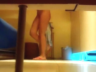 Woman Spied In Tanning Change Room