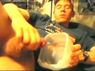 Ejaculating during the time that wearing a USA shirt