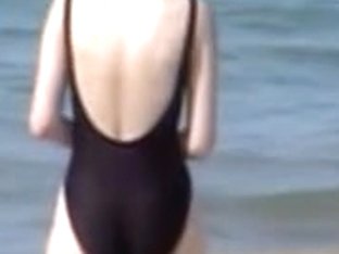 Hot Housewife Is Wearing Black Candid Swimsuit On Beach 07y
