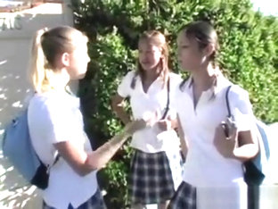 Young Schoolgirls First Sex