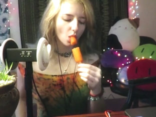 AFTYN ROSE - VERY HOT LICKING AND SUCKING