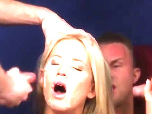 Spicy Bombshell Gets Sperm Shot On Her Face Eating All The C