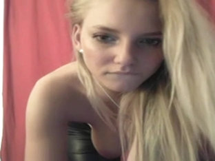 Blonde Huge Boobs On Webcam Strips - Vol.2 Watchflux