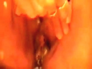 Mrs indy shaving her pussy