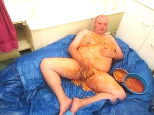 Plump Man Loves Wam And Sploshing Alone, Beans, Spaghetti