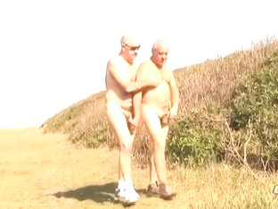 Borja Has Sex In Nature With A Big Penis And Ass