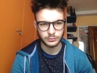 Super Hot Round Ass,tight Pink Hole,italian Str8 Boy On Cam