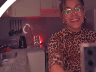 My Tiktoker Stepsister Is A Horny Dick Eater