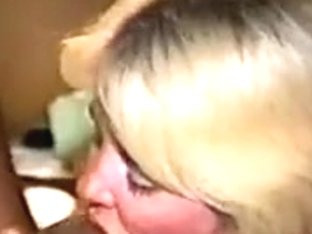 ANYBODY WHITE GRANDMAMA ENGULFING DARK 10-POUNDER