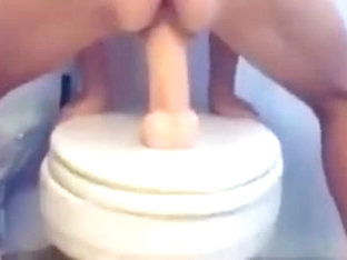 Mature loves her thick dildo