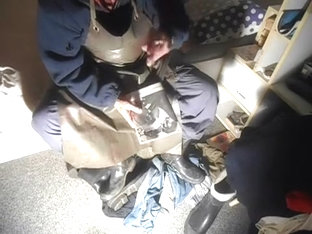 nlboots - boots here, waders there, boots everywhere apron