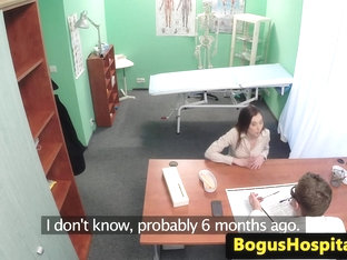 Amateur squirting eurobabe visits her doctor