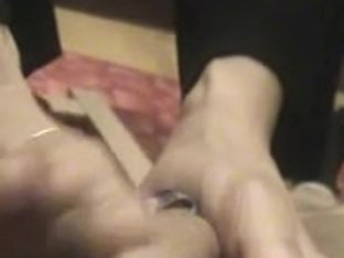 Oriental Women's Toes Rubs The Cum Out During The Time That On The Phone