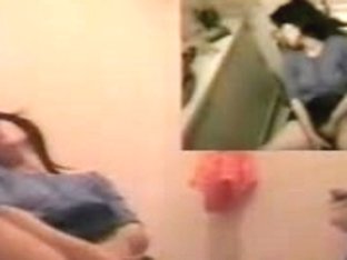 Best Spy Video Taken In A Women's Toilet Of This Lovely Gal