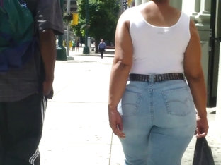 Mature Phat Ass Booty(tight jeans)