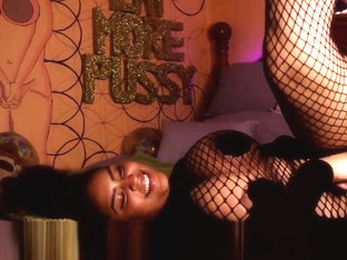 Live Cam: My Kind Of 4 Play (twitter: Professor_gaia)