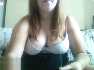 Busty Irish Hottie Play The Omegle Game