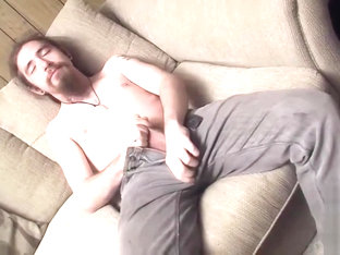 Bearded straight guy unleashing his load after a jerk off