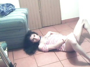 Sexy Teen Luna Jacking it