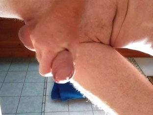 Me cumming in three steps..