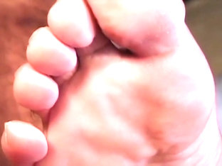 Franco Sylvan's feet worshipped