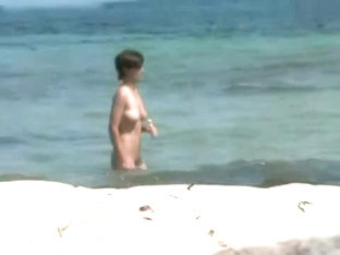 Nudist beach hidden voyeur shot of hot women by the sea