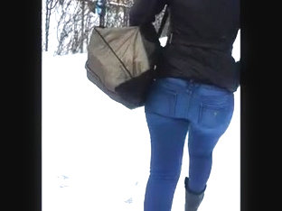 Big Butt Candid