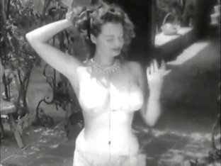 Vintage Stripper Betty Howard - 1940s