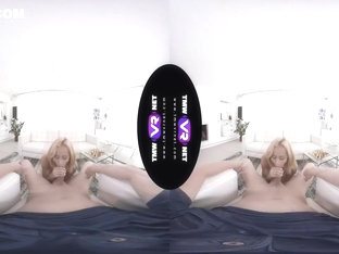 Virtual Reality And Veronica Leal - Blonde Plays With A Fat Cock Instead Of Chess