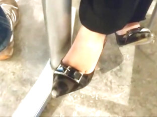 Sexy shorplay under tzlble