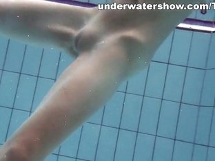 Underwatershow Video: Liza Rachinska