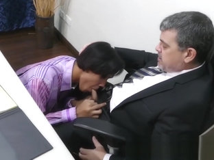 Good looking Asian twink takes it up the ass and cums