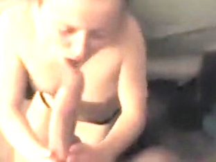 Natural Looking Babe Gives Head