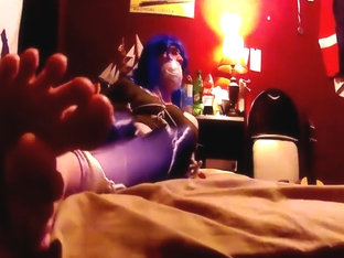 Nerdy Mod Tied and Struggling