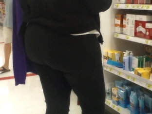 Mature Whooty Pawg Bendin Over Ass Booty