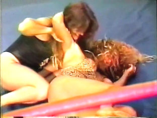 Female Wrestling Lisa Leopard Skin