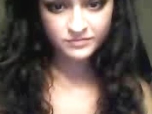 Webcam Masturbation From A Hot Naked Brunette