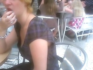 Amateur in the caf. exciting downblouse on spy camera