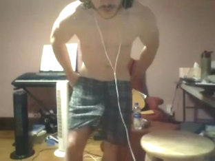 HOTTEST AND SEXY Trojanman2212 17.07.2018 cums