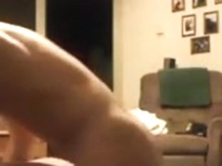 Girlfriend Makes A Sexy Homemade Sextape