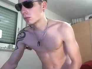 Snoopy Shorts & Shades