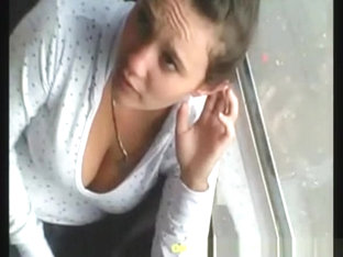 Down Blouse Cleavage On Bus