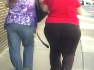 Whooty Pawg Butt Strolling