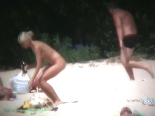 Beach movie of some amazing hot babes in swimsuits