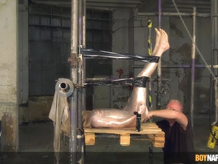 Using His Twinky Boy Holes - Part 1 - Avery Munroe & Sbastian Kane